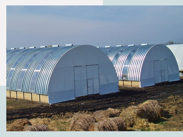 Сельскохозяйственные здания в Феодосии