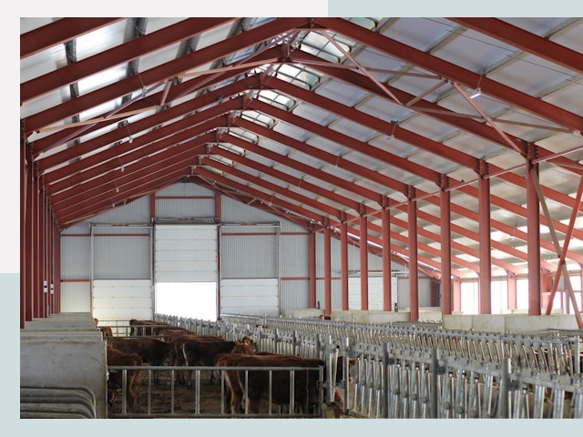 Строительство коровников в Феодосии